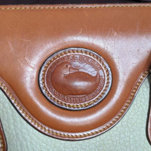 SOLD Dooney & Bourke London Tan and Cream Satchel with Vintage Charm Crossbody - Picture 2 of 8